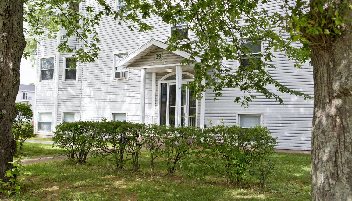 Kensington Court killam